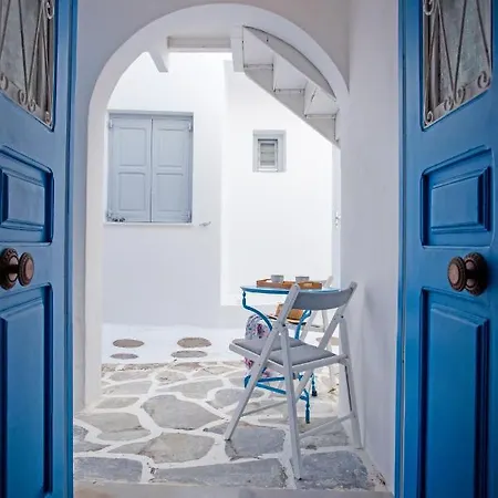 & Cosy Mykonos Holiday home *